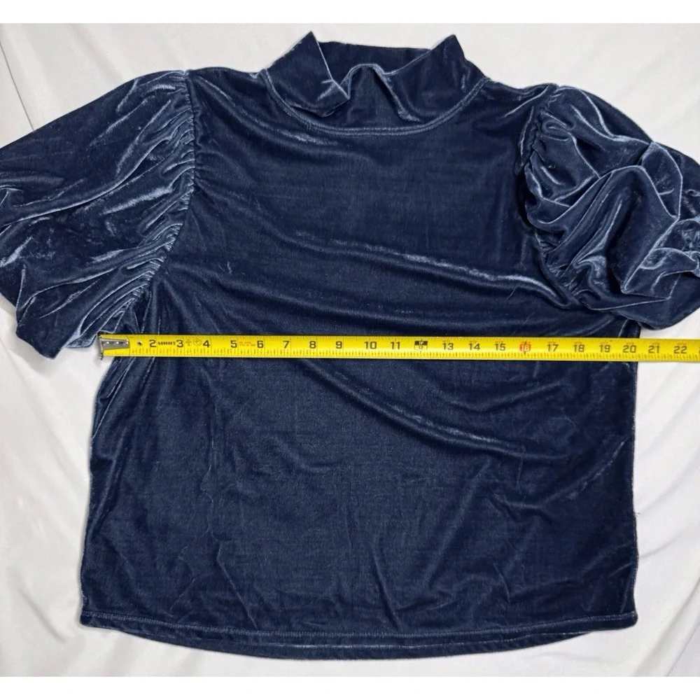 Free People Claudia Velvet Puff Sleeve Blouse Top Outerspace Womens‎ Size Large